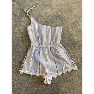 Abercrombie & Fitch Asymmetrical Romper Size Small